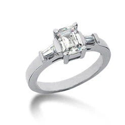 14K White Gold Designer Diamond Engagement Ring 0.39ct
