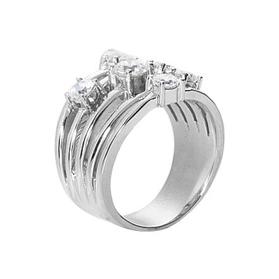 14K White Gold Diamond Right Hand Ring 0.95ct 5 14K White Gold Diamond Right Hand Ring 0.95ct - Image 3