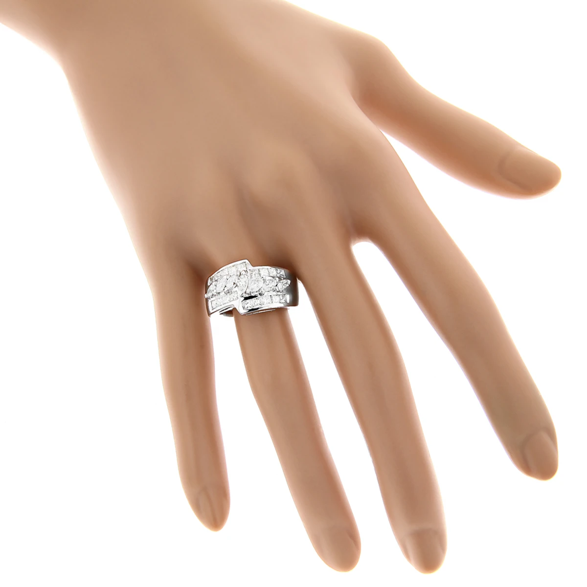 14K White Gold Ladies Diamond Ring 1.90ct 12.5mm 7 14K White Gold Ladies Diamond Ring 1.90ct 12.5mm - Image 5