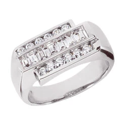 14K White Gold Men's Round & Baguette Diamonds Ring 0.85ct