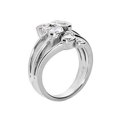 14K White Gold Right Hand Diamond Ring 1.10ct 5 14K White Gold Right Hand Diamond Ring 1.10ct - Image 3