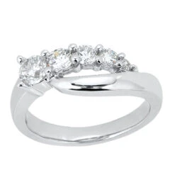 14K White Gold Round Diamond Ladies Ring 0.75ct 7.3mm
