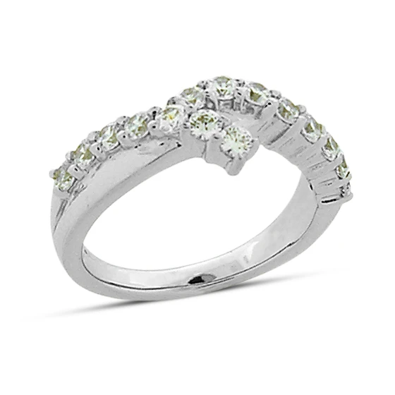 18K White Gold Round Diamond Ladies Ring 0.75ct 7.8mm 3 18K White Gold Round Diamond Ladies Ring 0.75ct 7.8mm