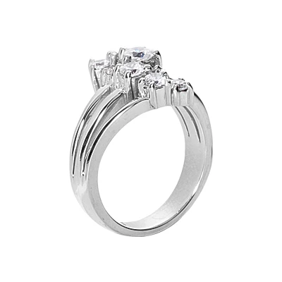 18K White Gold Round Diamond Right Hand Ladies Ring 0.76ct 5 18K White Gold Round Diamond Right Hand Ladies Ring 0.76ct - Image 3