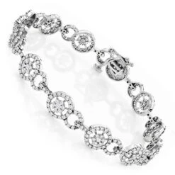 Ladies 14K White Gold Diamond Circle Bracelet 4.83