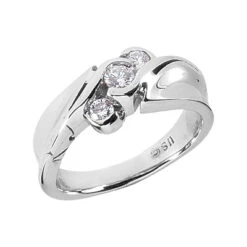 Platinum Ladies Diamond Ring 0.31ct