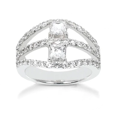 Platinum Women's Diamond Ring 1.70ct 3 Platinum Women's Diamond Ring 1.70ct